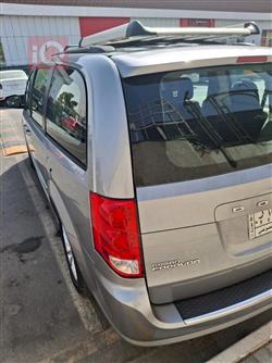 دودج جراند كارافان